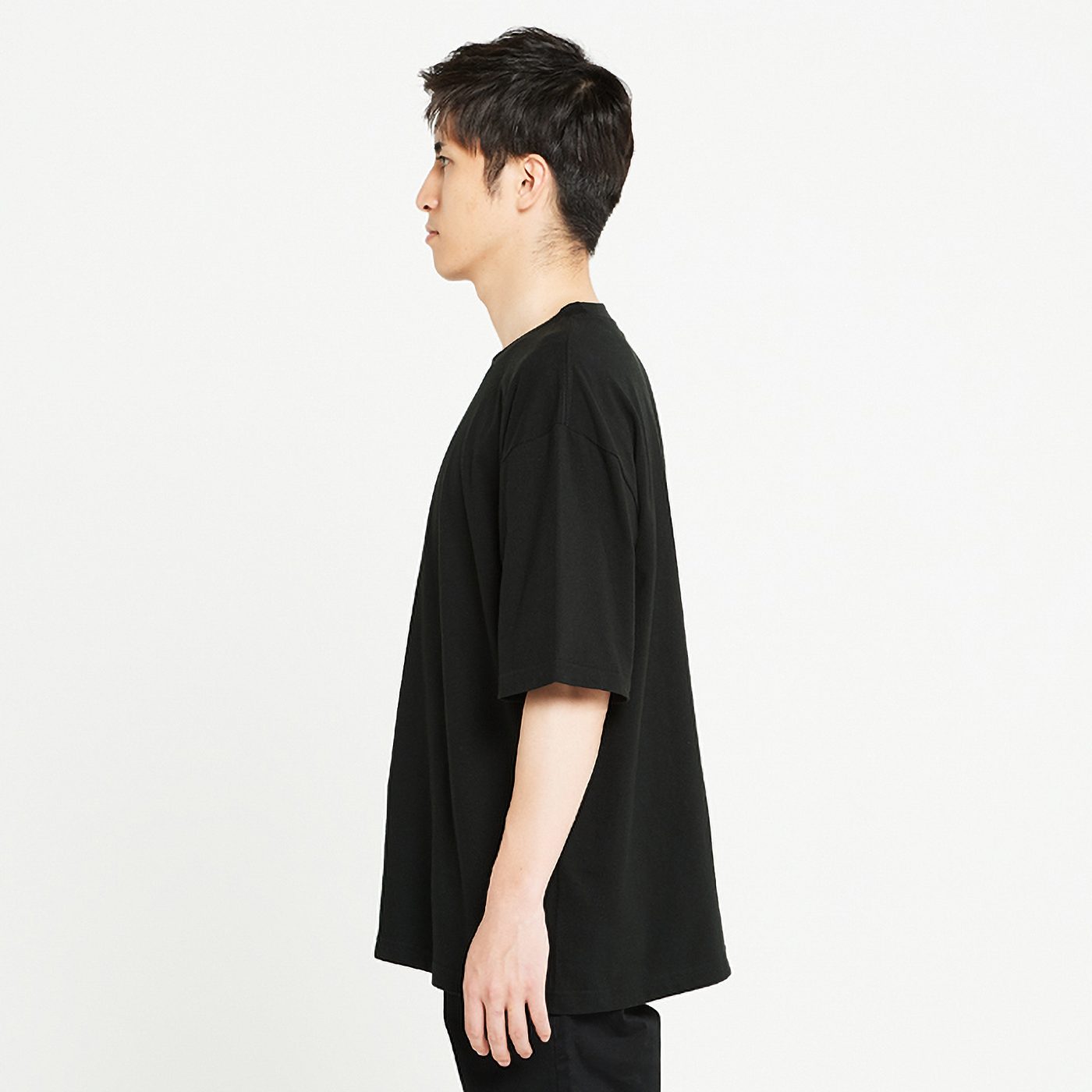 ヘビーウェイトビッグTシャツ（綿17番手） 着用カット 5