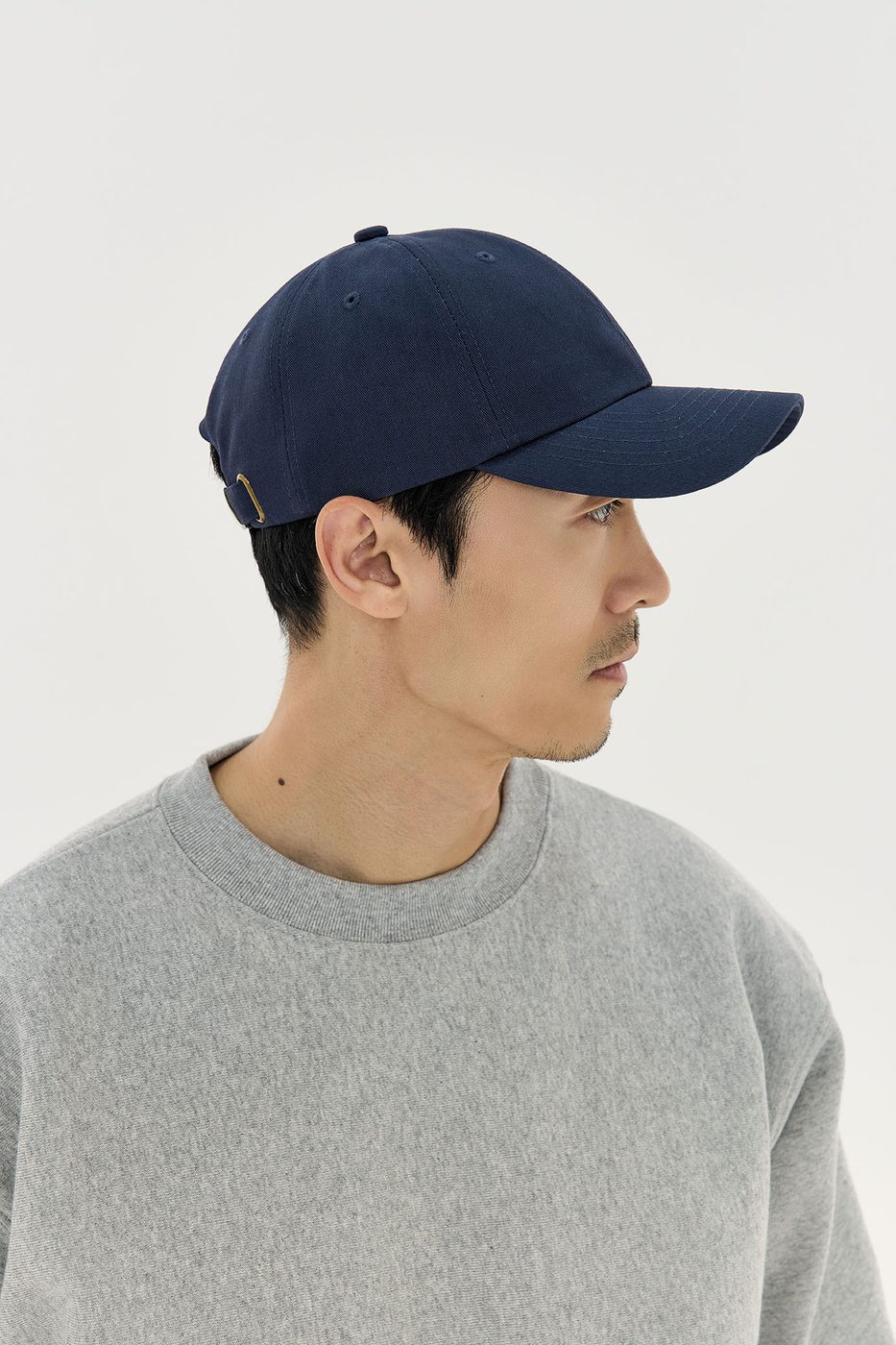 면트윌 로우캡 착용 컷 6